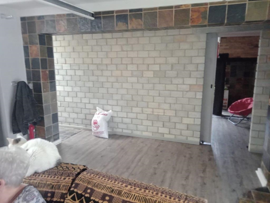 3 Bedroom Property for Sale in Wavecrest Eastern Cape